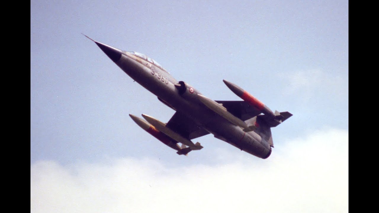 International F-104 Society - Turkish Lockheed TF-104G demonstration Bevekom 29 June 1991 #IFS0028