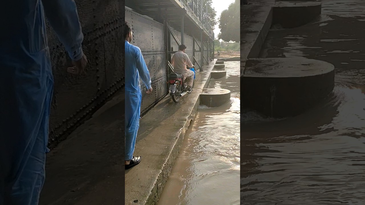Motorcycle Crash in Canal #shorts #dangerous #canalsiete