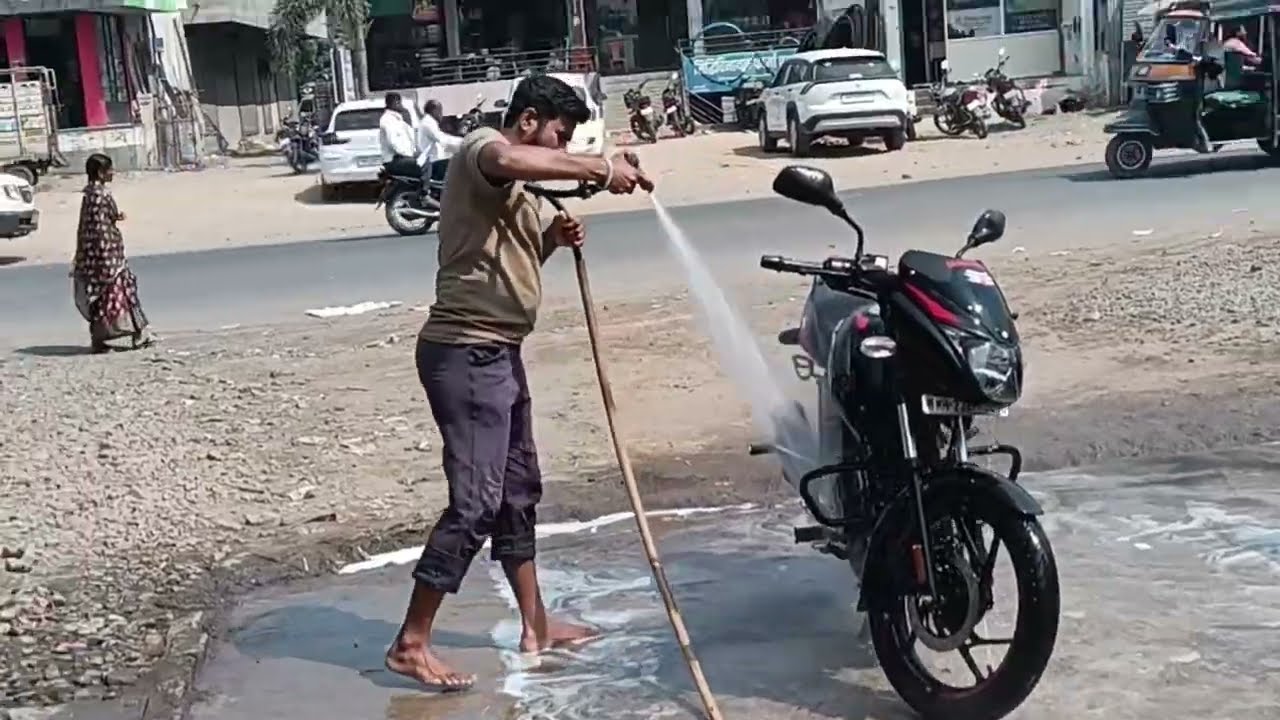 👉 आज घोड्याची सर्व्हिस करून घेतली.