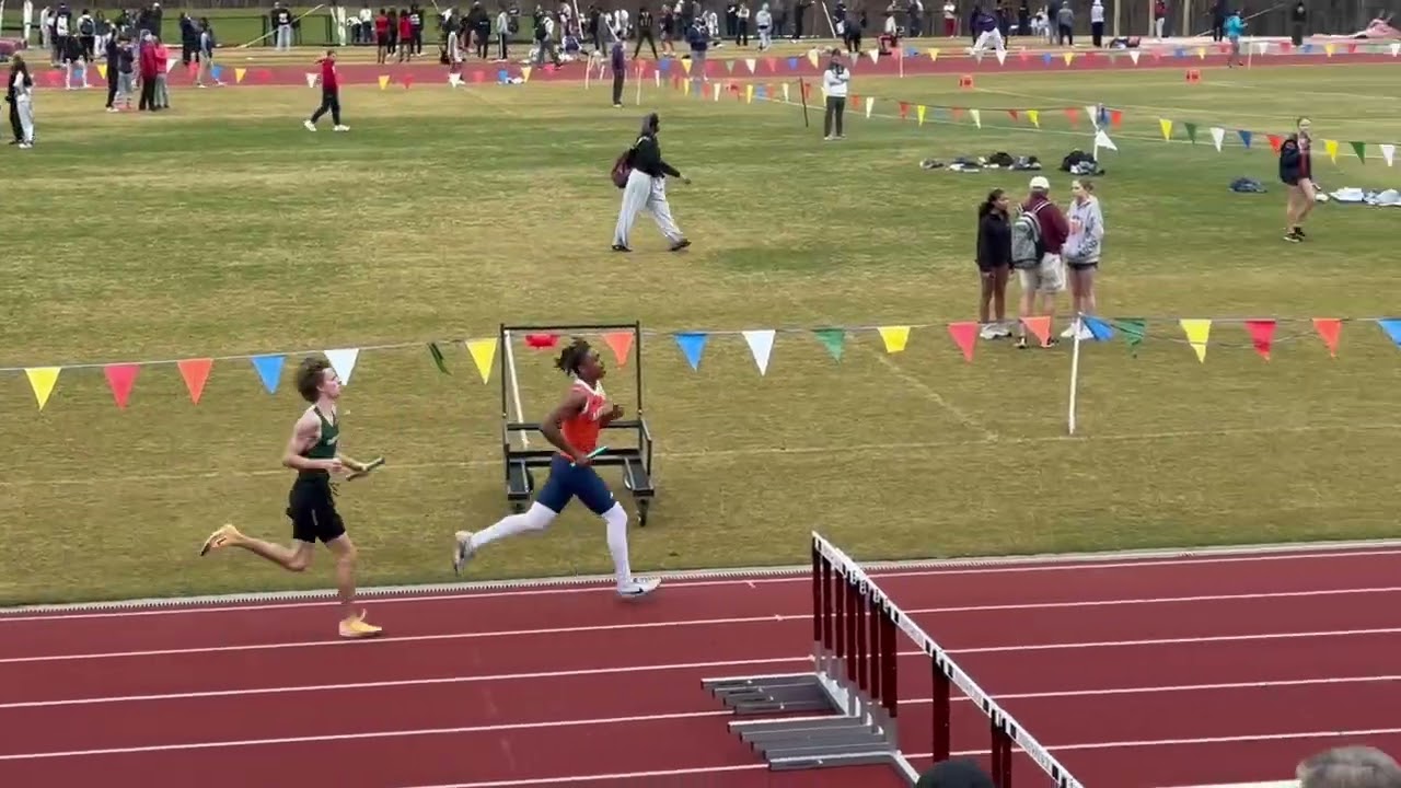 CCDS 4x800m at Metrolina - Men's Track
