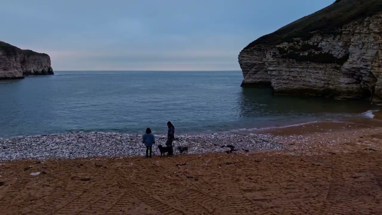 East Yorkshire 4K - DJI MINI 5 Pro Drone Flight - North Landing, nr. Flamborough
