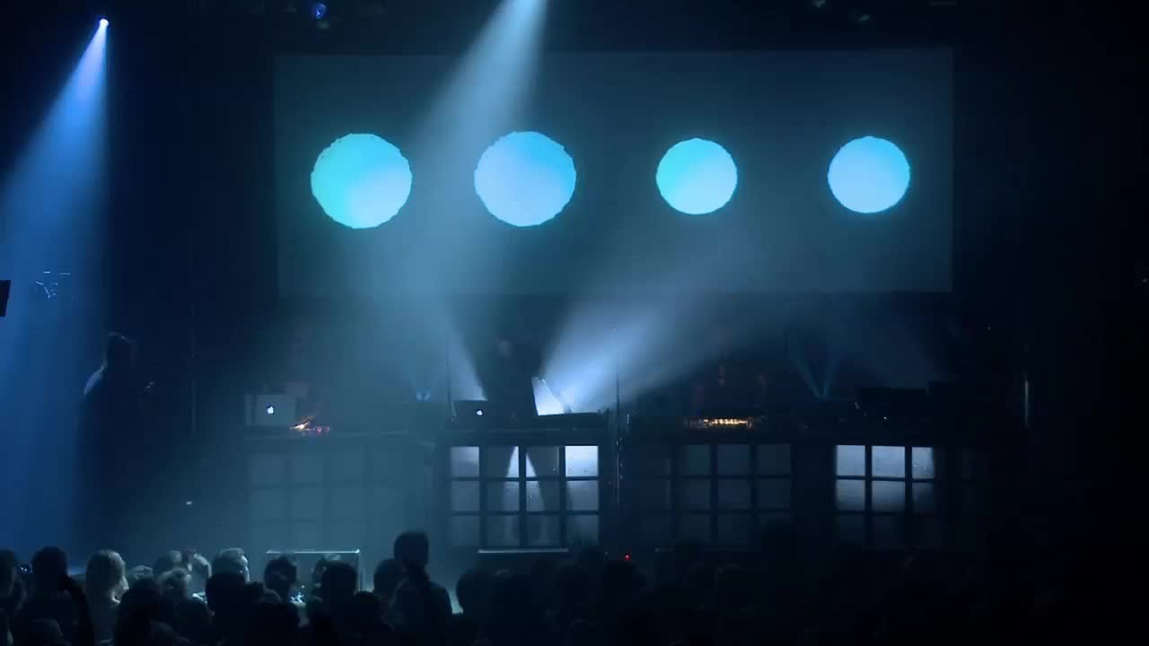 Chinese Man - If You Groove (Live &agrave; La Cigale)