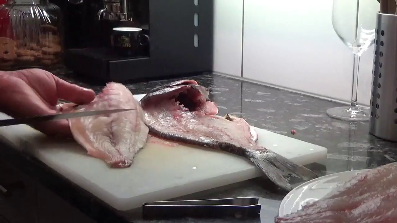 Come sfilettare il pesce