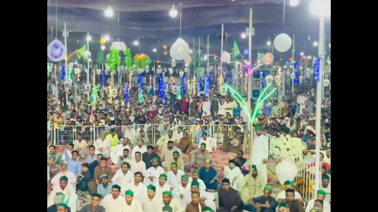 Syed Abdul Qadir Shah Jillani At Dargah Aliya Hazrat Mashori Sharif Larkana Sindh