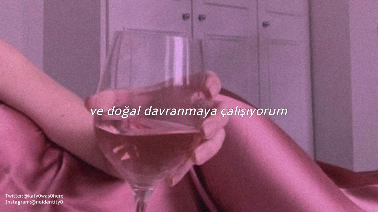 Britney Spears - Perfume (T&uuml;rk&ccedil;e &Ccedil;eviri)