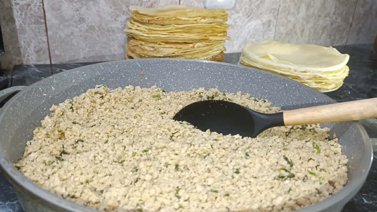 Նրբաբլիթների հյութալի ու համեղ միջուկ հավի մսով/բլինչիկ/ նրբաբլիթներ/блины с курицей/blinchik
