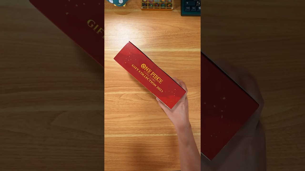 Unboxing One Piece Trading Cards Gift Collection 2023