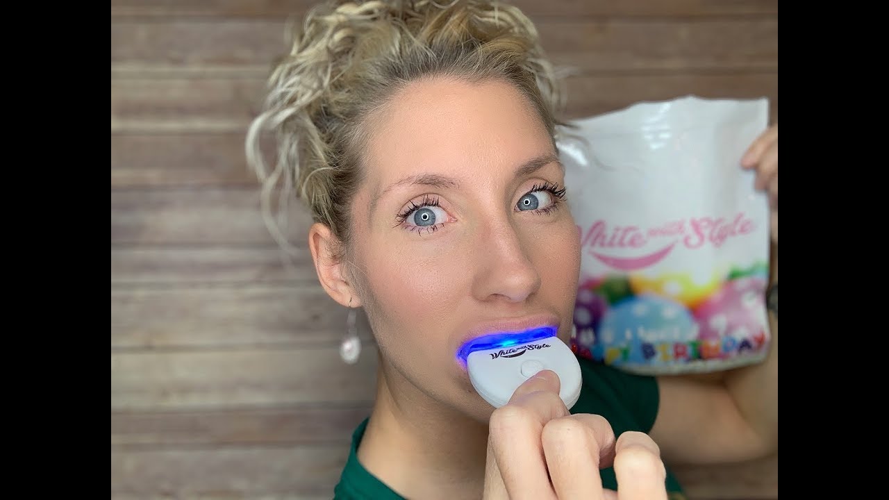 White with Style| &ldquo;How I whiten my teeth!&rdquo;