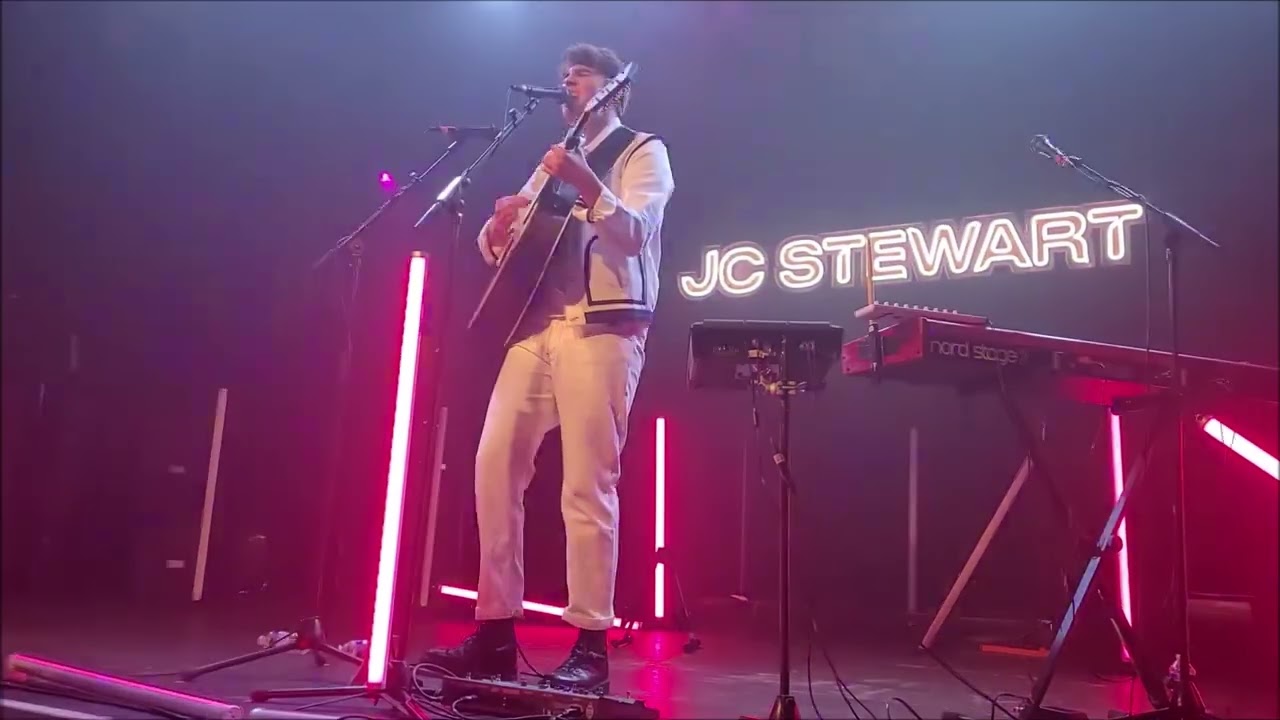 JC Stewart - Girls Just Wanna Have Fun (cover) @ O2 Academy, Islington, London 07/06/22
