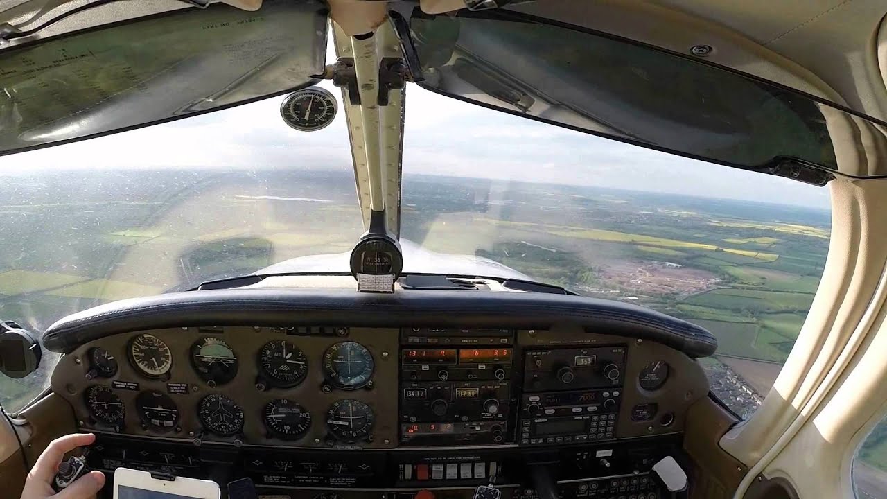 Airprox with a Flexwing Microlight