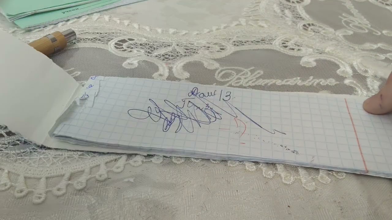 Проверяю тетради второго б класса представляете у меня только двоечники и троечники.