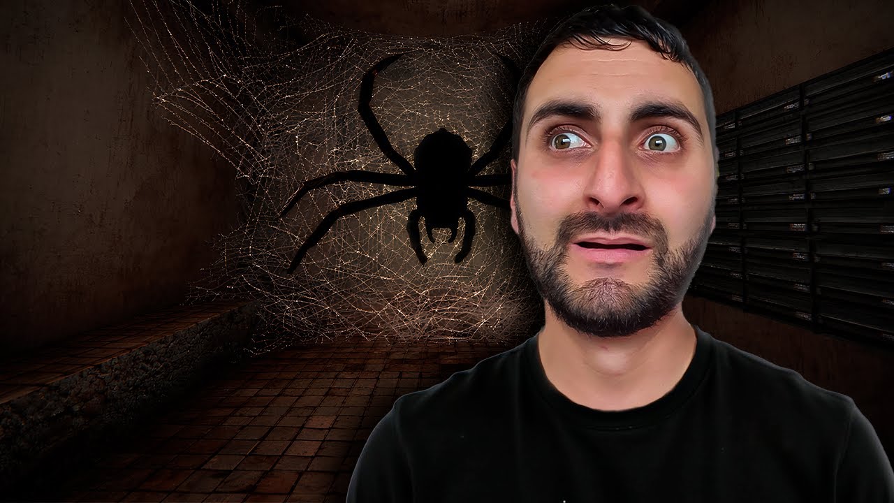 EU CRIEI ARANHAS EM CASA MAIS DEU ERRADO | LURKING BY SCHOUFFY