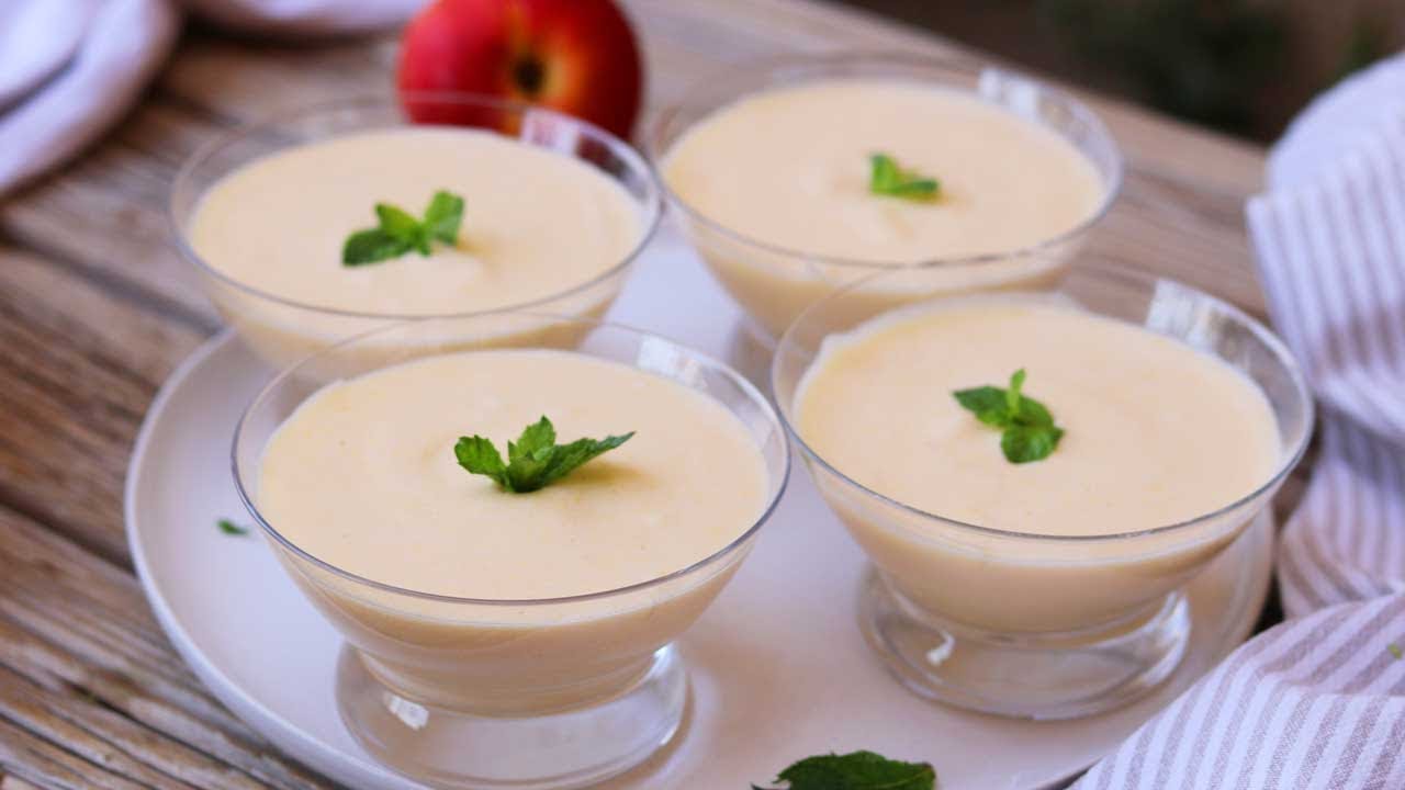 Mousse de nectarinas