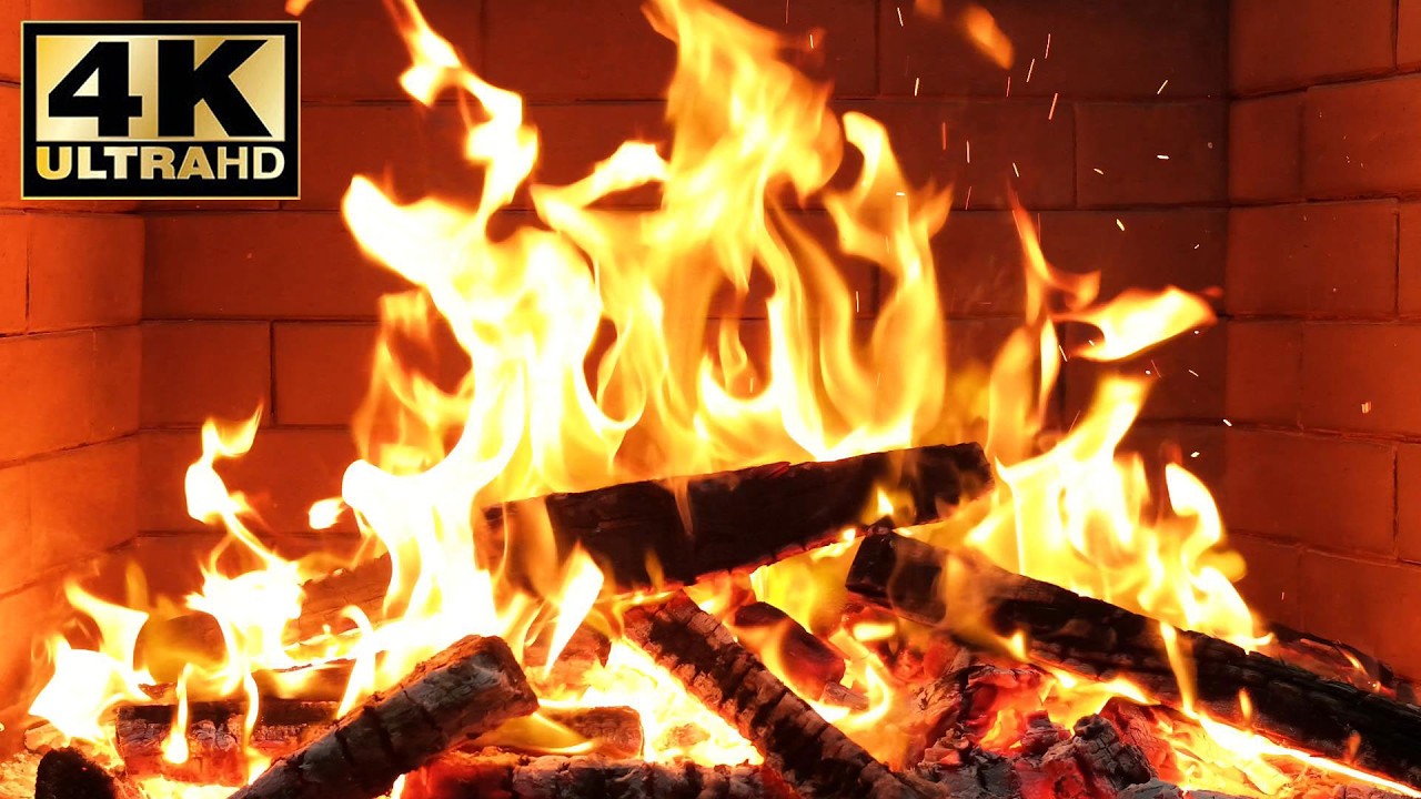 🔥 Cozy summer fireplace ambience. Calm and cozy fireplace atmosphere. Forest cabin with fireplace