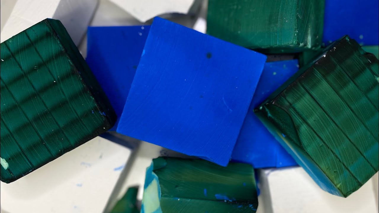 Blue and Green Dyed Blocks with Fresh Blocks | Pebbles Play | Oddly Satisfying