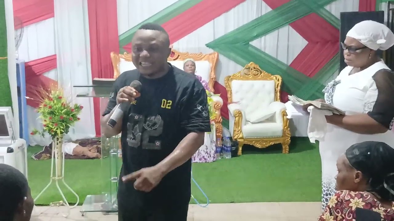 Marry Christians to you all 🥳🥳 God will bless all you followers of Solution grand 🙏 ❤️ 