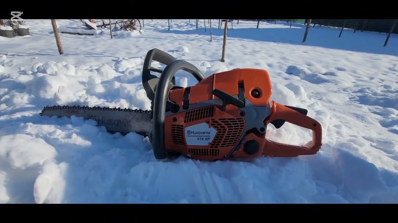COLD START!!!! Husqvarna 572 XP!!!!