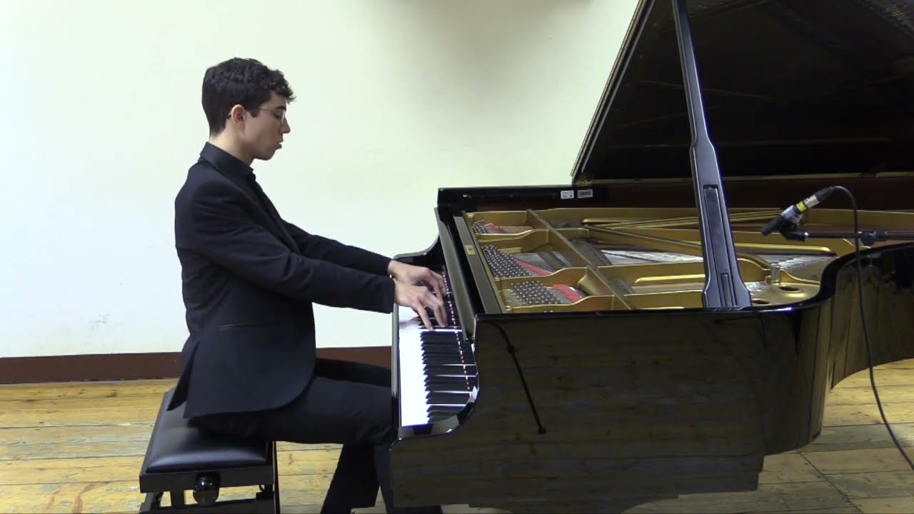Michele Castaldo - Concorso Pianistico Internazionale 