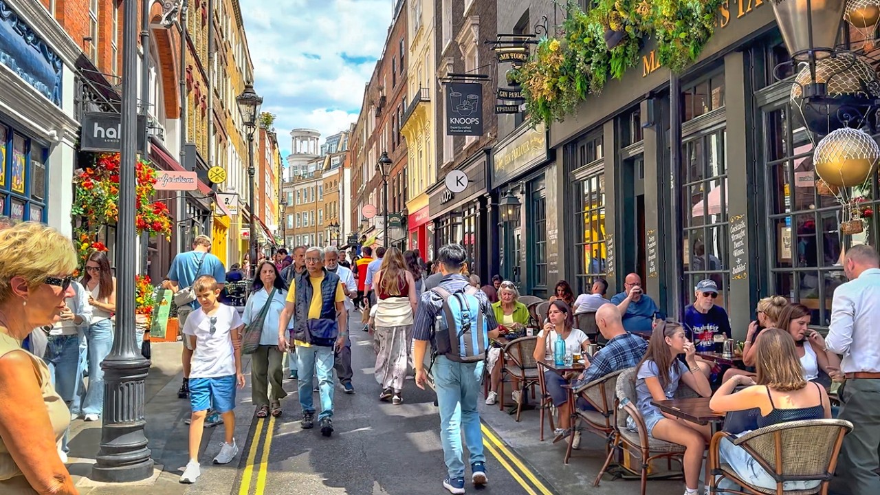London Summer Walk | Central London Sights and Sounds 2025 | 4K HDR