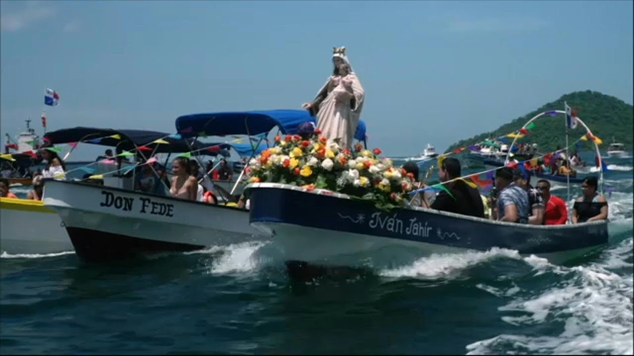 Panameños celebraron con procesión acuática fiesta de Virgen del Carmen | AFP