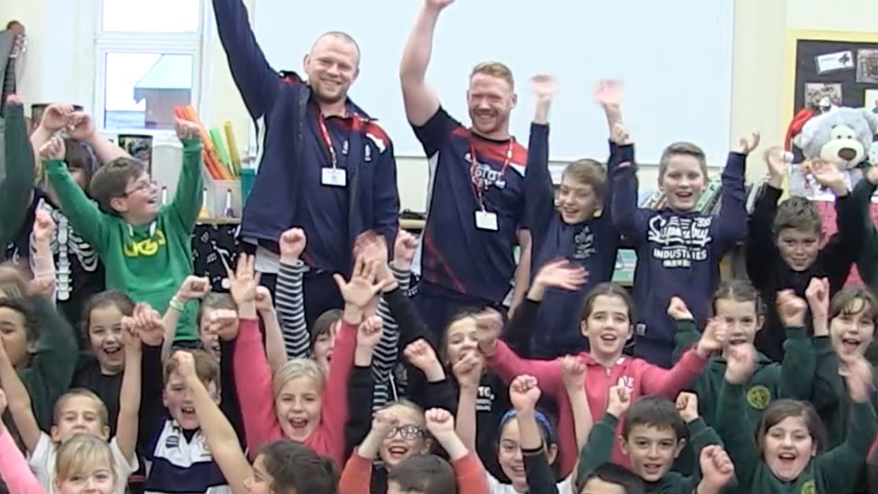 Community: Bristol Rugby duo visit North Road Primary School