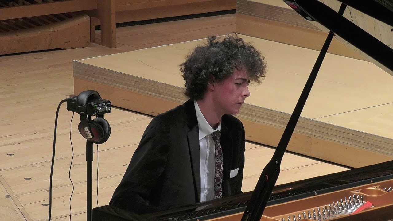 Can Cakmur performs Beethoven Op  101 SIPC 2017 Semifinals