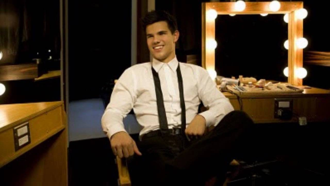 Taylor Lautner-Baby Justin Bieber