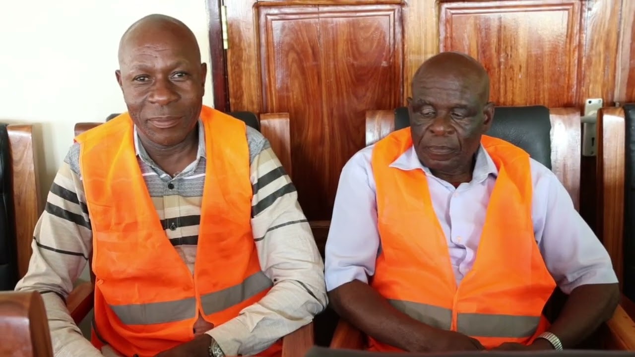 DC CHIKOKA AAGIZA WANAFUNZI WOTE KUPATA CHAKULA SHULENI