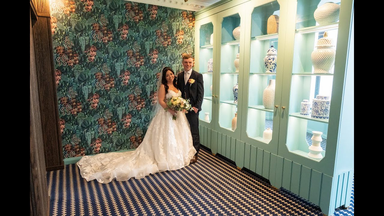 Lydia & Alan at Bloomfield Hotel
