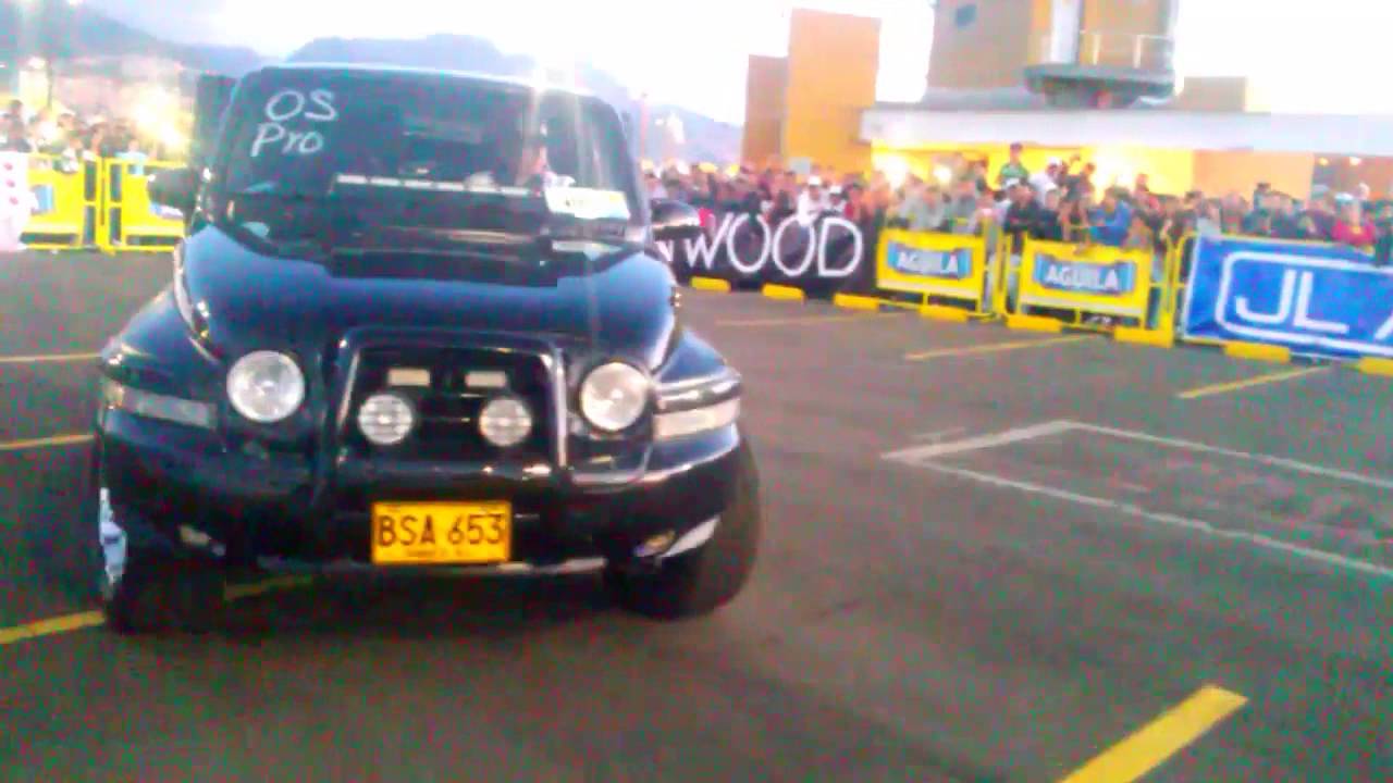 hellboy vs el tucutucu sonido sobre ruedas bogota 2015