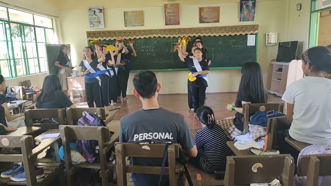Zum Gali Gali/ Performed by STE-8 Class