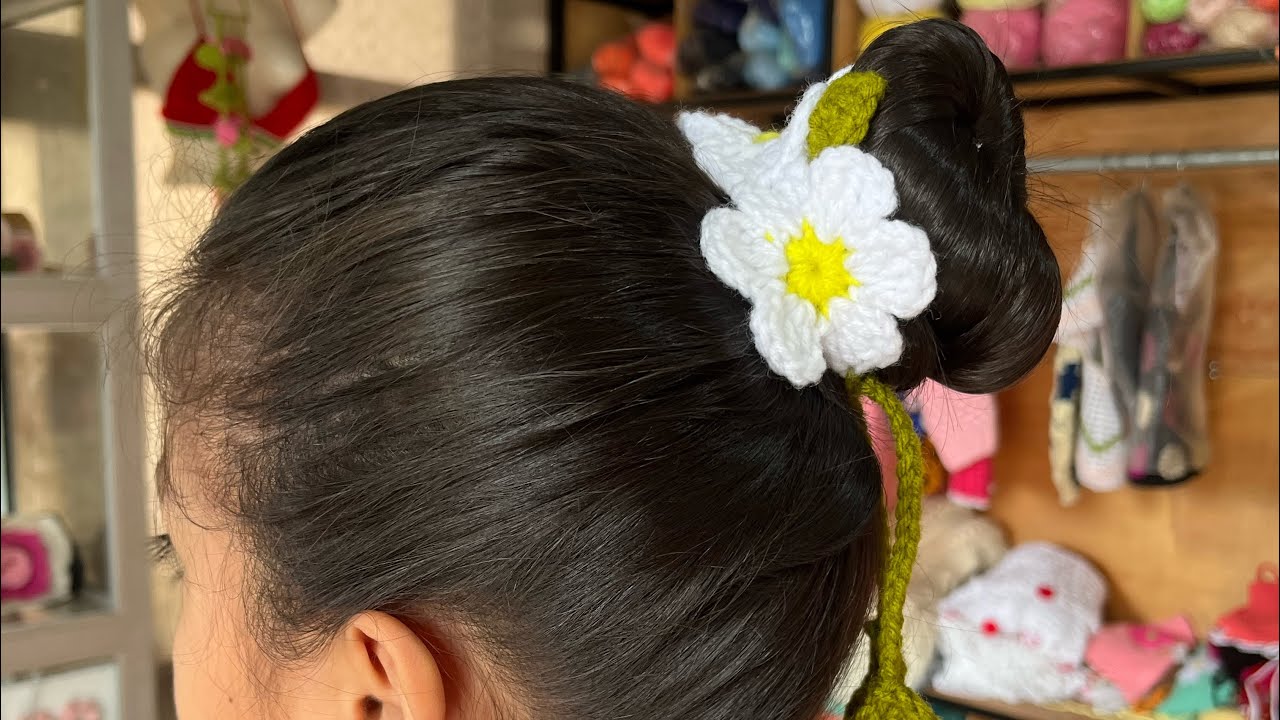 💡Idea Asombrosa💡para emprender, adorno para el cabello de flores continuas 🌺 #crochet #handmade