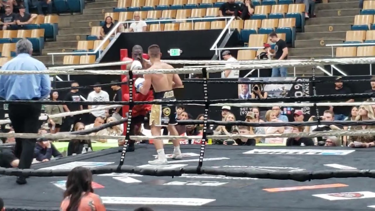 Rob Diezel v. Haidon Allen Pro Boxing Title Bout Arena Wars Salem 2025