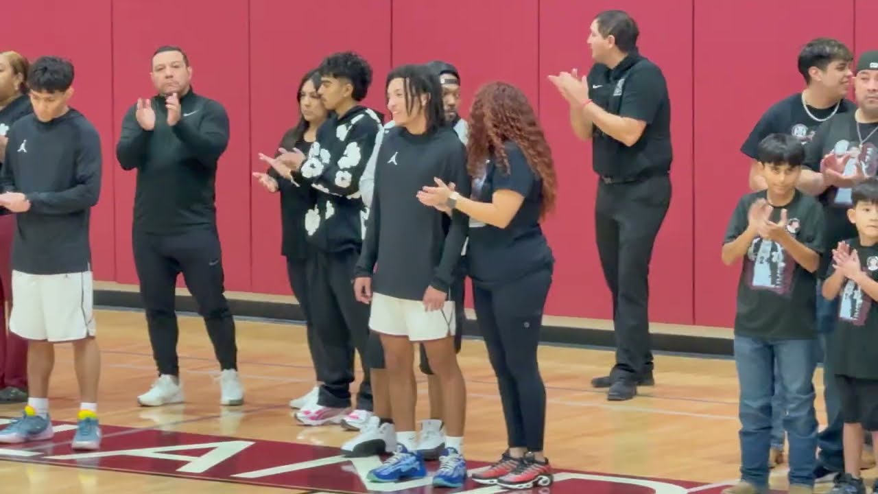 Senior Night! ManMan's last game in the Highlands gym (Highlands vs Seguin/January 9th, 2026)