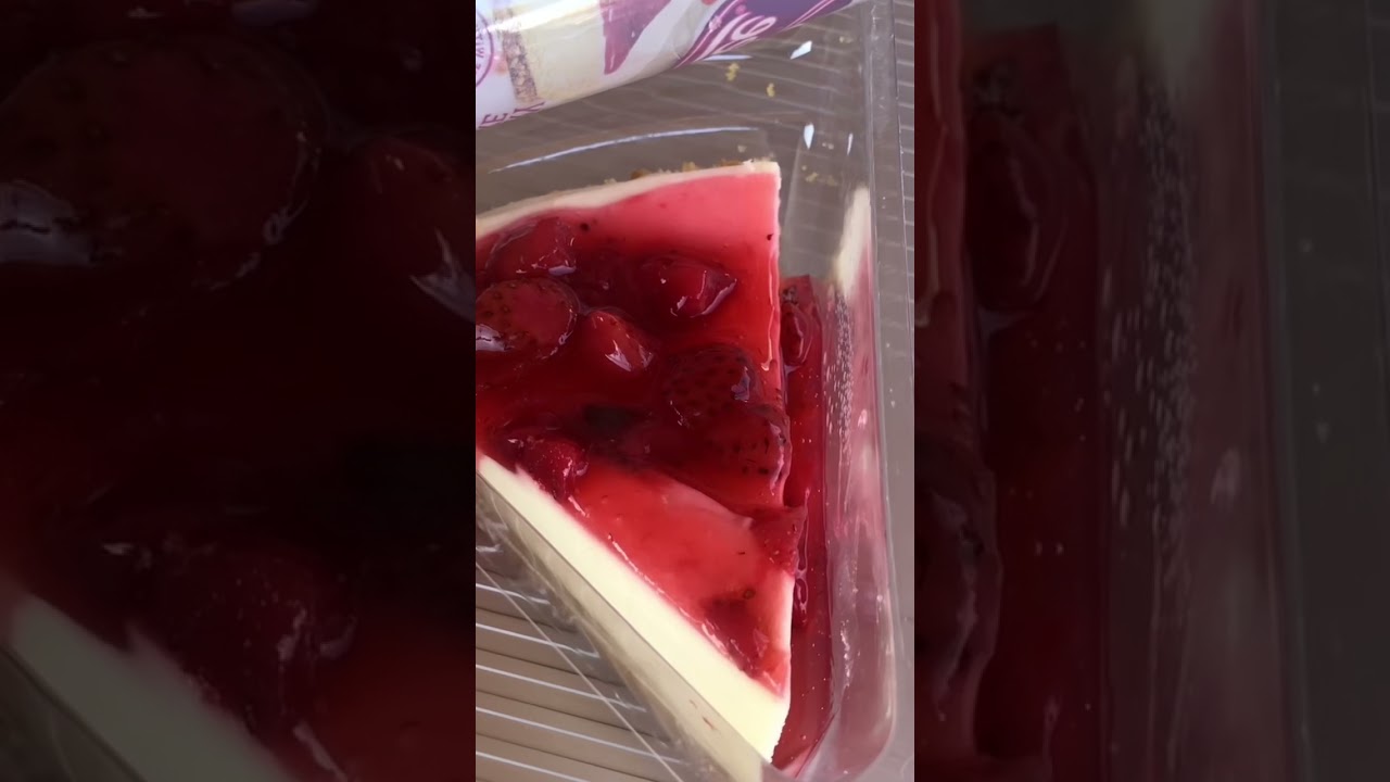 Yummy Sara Lee Strawberry Cheesecake #shorts