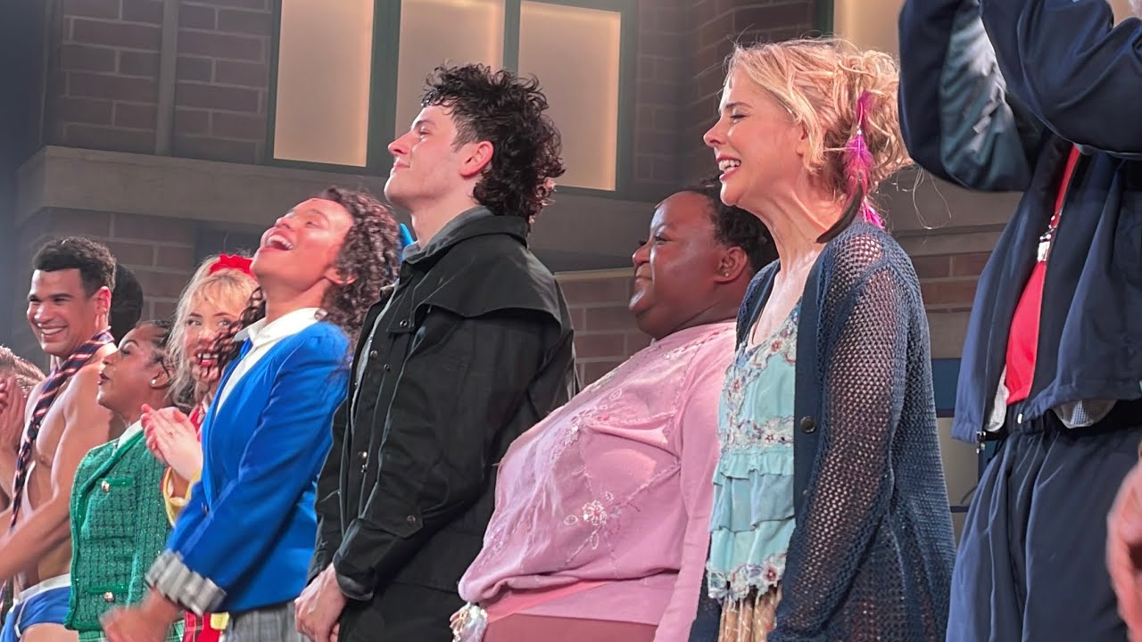 HEATHERS RETURNS TO NYC! Bows, stage door, speech etc.