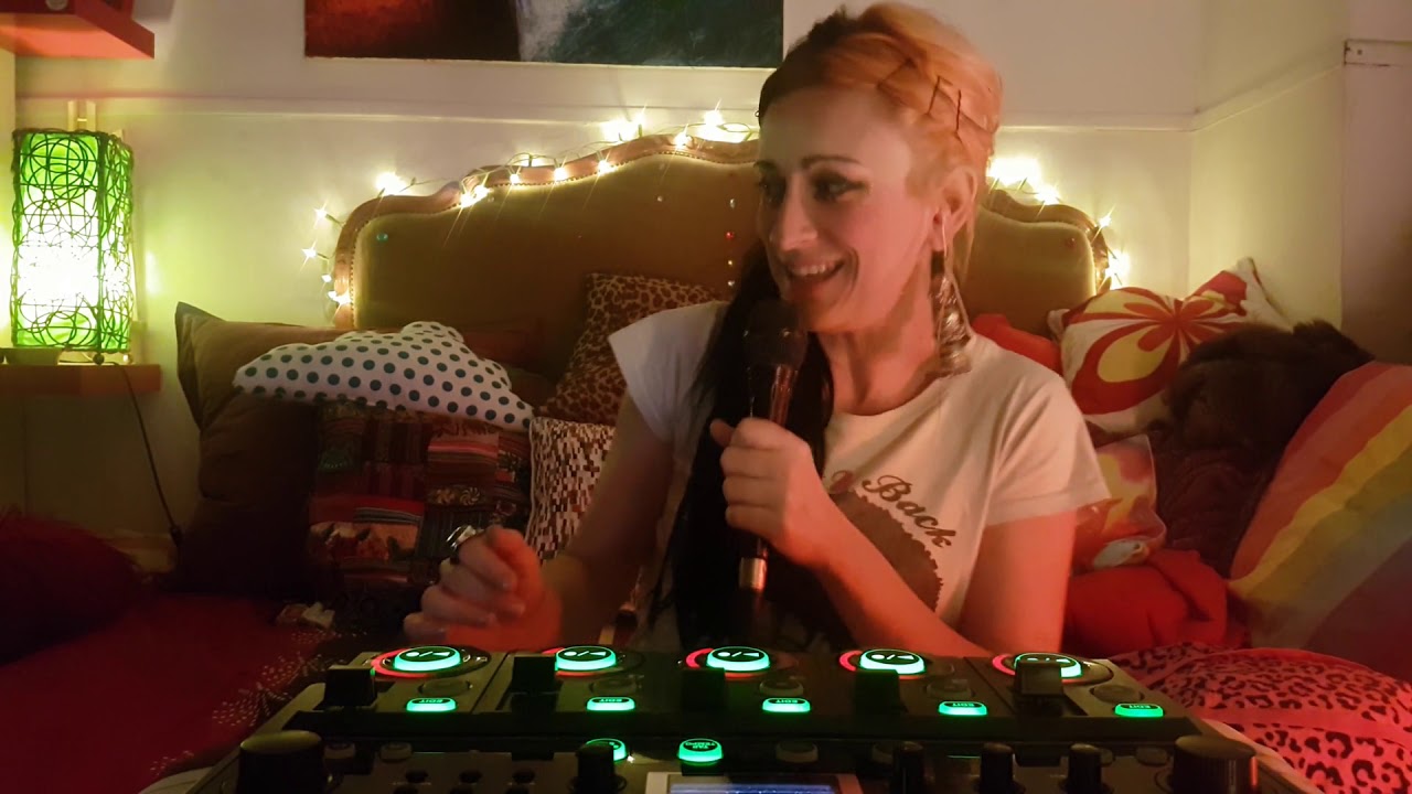 FREDERIKA* - I Want You Back - The Jackson 5 live cover