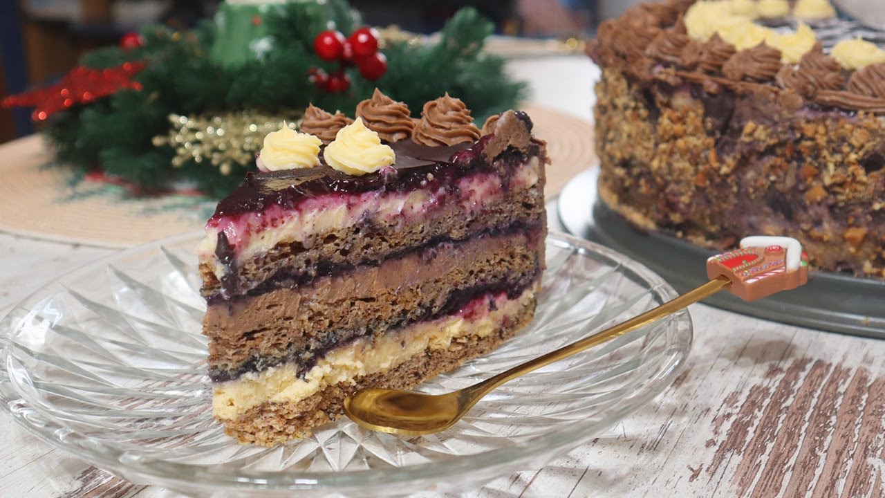 Самый красивый новогодний и рождественский торт с изысканным вкусом! Богатая начинка заставит гос...