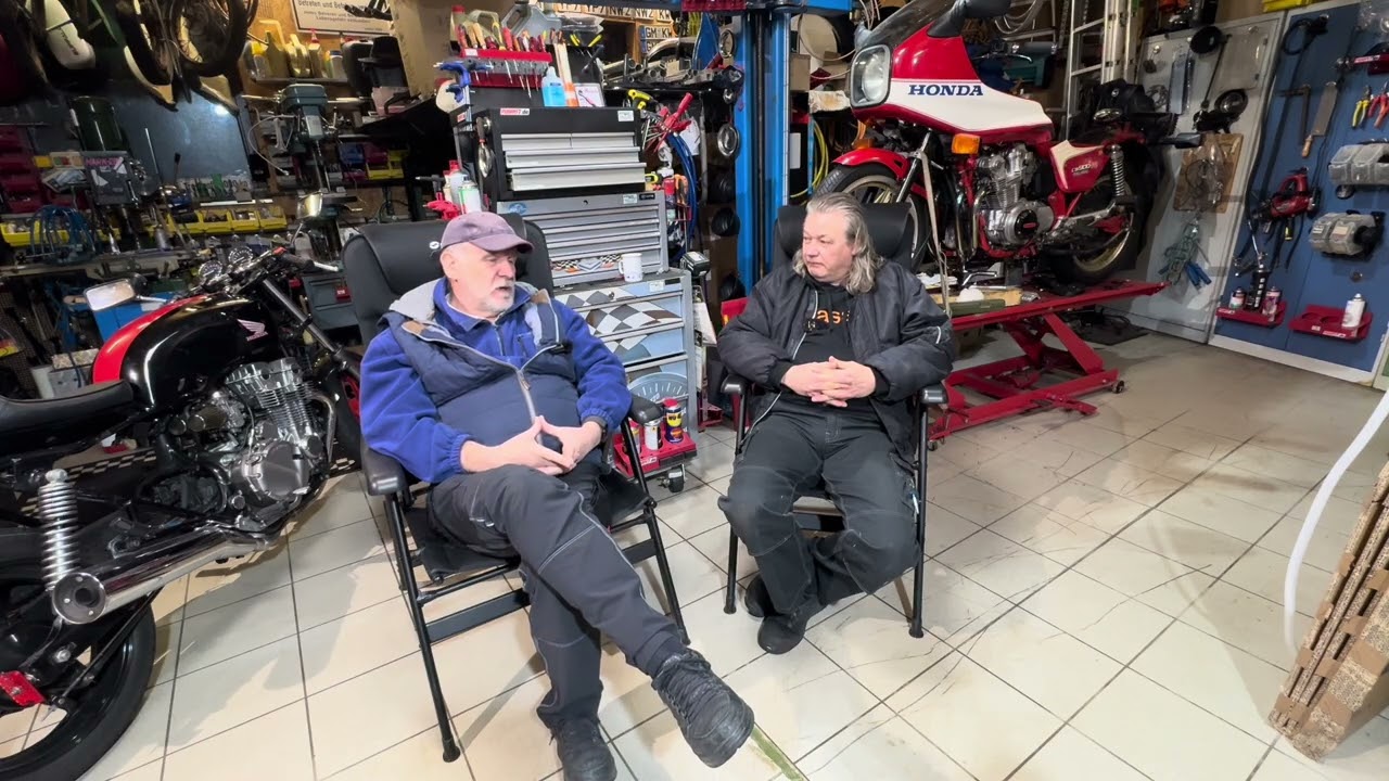 Motorräder aus meinem Leben. Martin fragt ich antworte. 