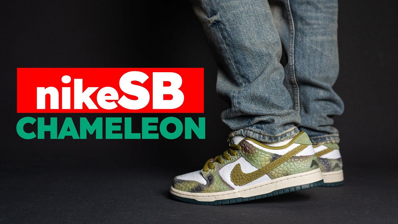 Lovin' The Weirdness Of Nike SB Dunk Low Chameleon and Did Tons Of Lace Swap.
