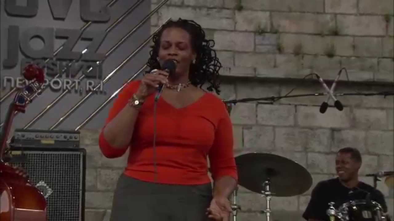 Dianne Reeves - Testify - 8/12/2000 - Newport Jazz Festival (Official)