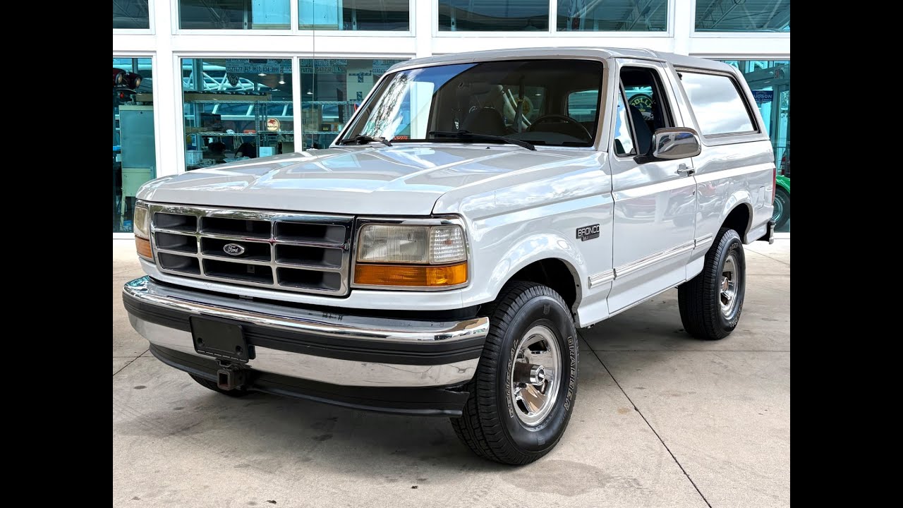 Ford Bronco XLT 1993 года выпуска
