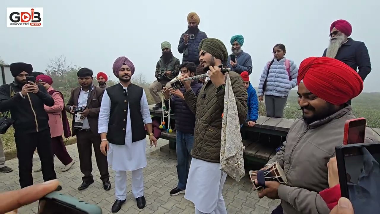ਹੁਸਨ, ਜਵਾਨੀ, ਮਾਪੇ ਮਿਲਦੇ ਨਾ ਦੁਕਾਨਾਂ ਤੇ...