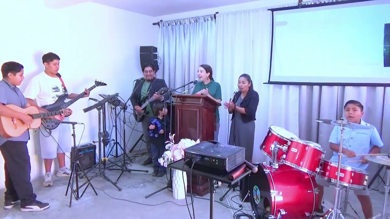 Grande Y Fuerte Es Nuestro Dios 🎶