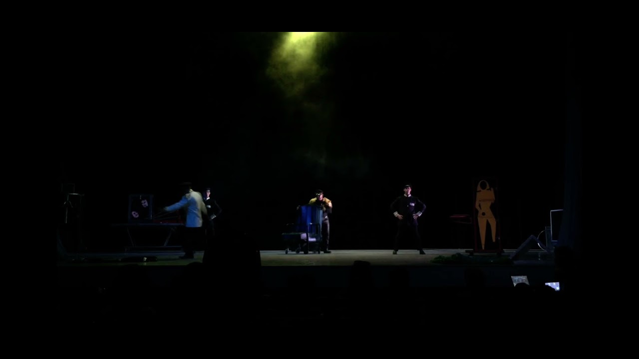 Compa&ntilde;&iacute;a de MAGIA en VARADERO RuizMagic (Show 2016)