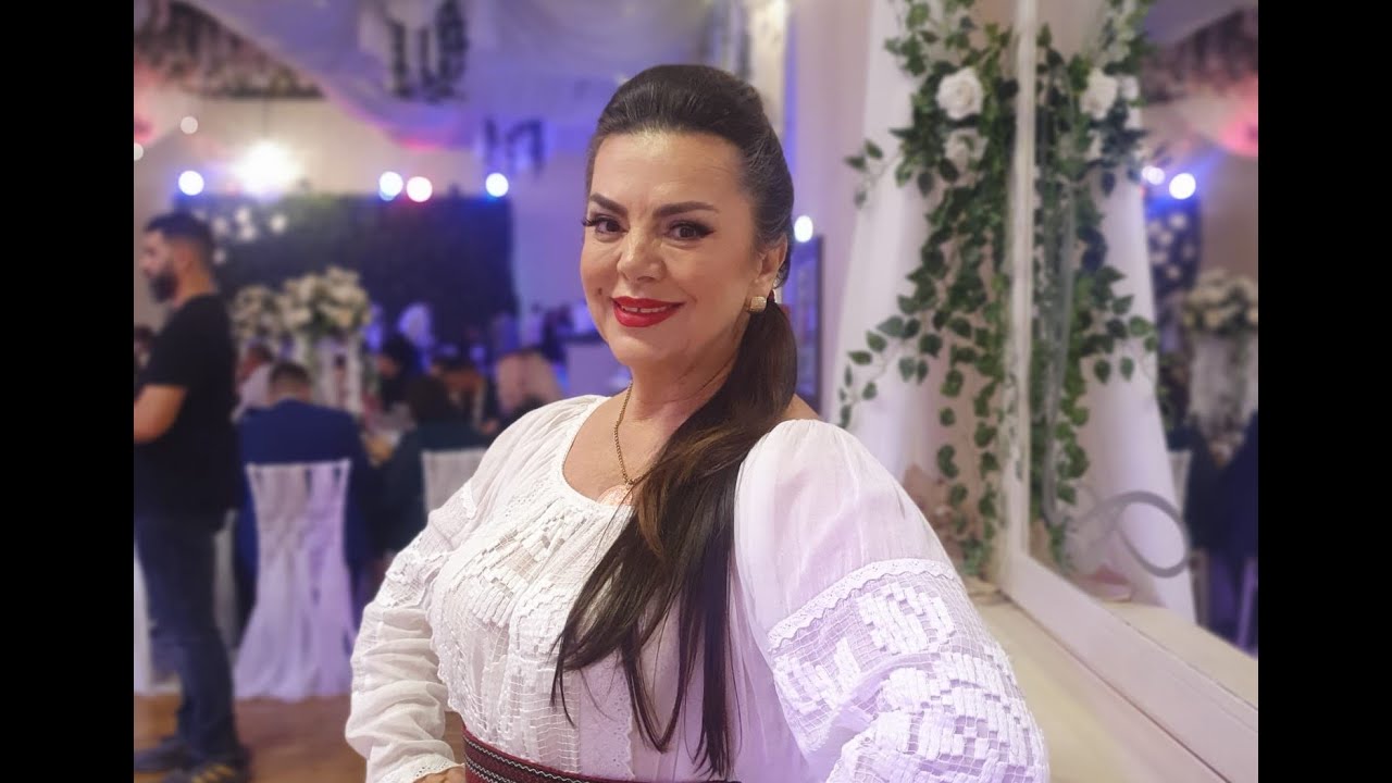 Marioara Man Gheorghe si Ansamblul Folcloric Doinita - program muzica populara la nunta