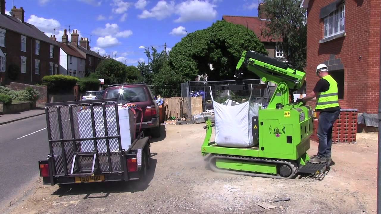 Hooka Moves Bulk Bags with Ease