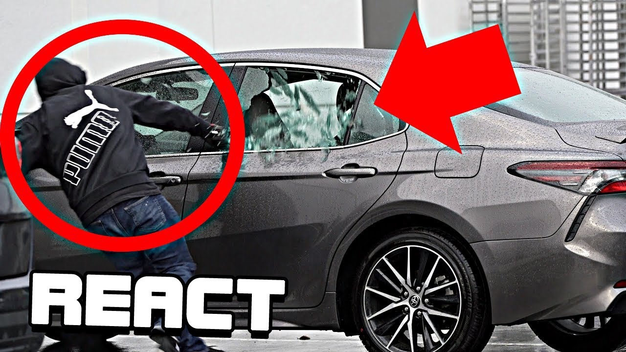 React: Car Thieves vs the Final GlitterBomb 5.0