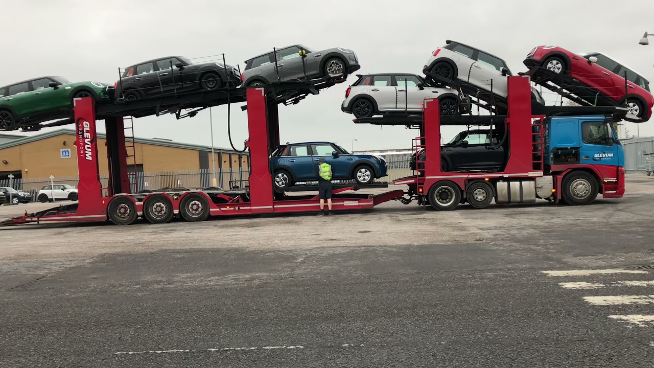 Loading 11 mini’s, car transporter, Oxford mini plant, uk trucking