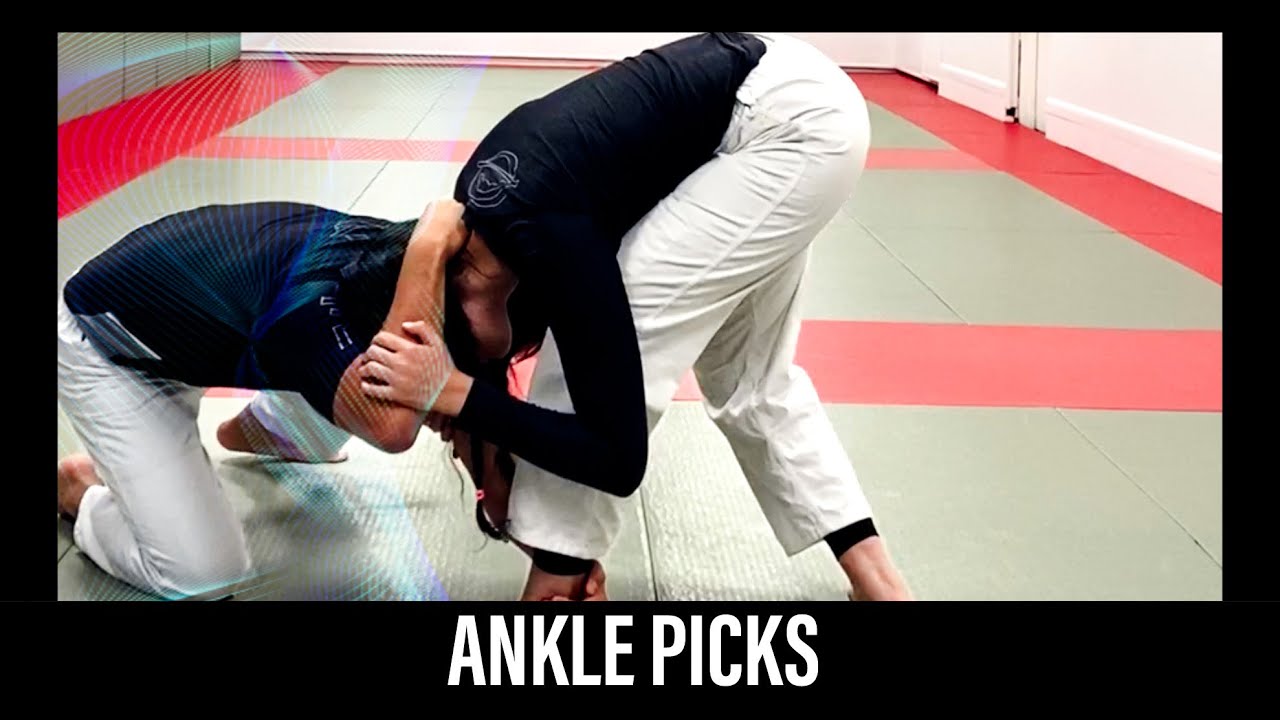 Ankle pick for grapplers